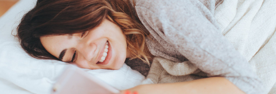 comment-avoir-une-conversation-coquine-au-telephone